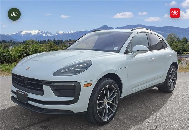 2025 Porsche Macan